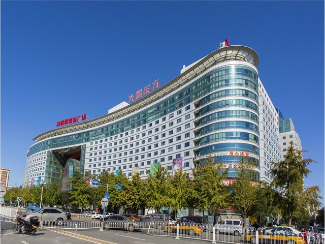 潮街舞服定制厂家